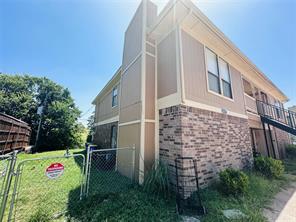 8109 Foxfire Lane - Photo 2