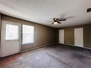 8109 Foxfire Lane - Photo 24