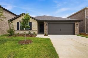 825 Birdie Drive - Photo 1