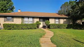 3009 Jennifer Avenue - Photo 1