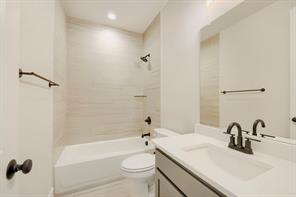 9912 Oak Glade Drive - Photo 22