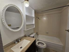 6932 Misty Glen Court - Photo 17