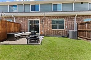 605 Laurel Lane - Photo 9