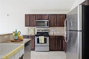 1003 Lakeshore Boulevard - Photo 6