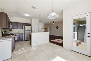 1003 Lakeshore Boulevard - Photo 7