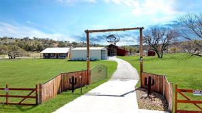 800 Quarter Horse Circle - Photo 1