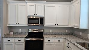 931 West Elm Street - Photo 8
