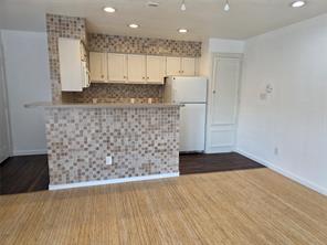2300 Balsam Drive - Photo 5