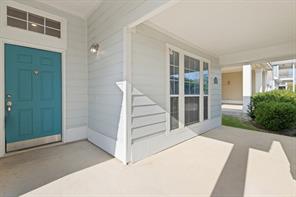 1504 Oakcrest Drive - Photo 1