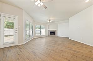 1504 Oakcrest Drive - Photo 8