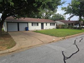 304 Salem Drive - Photo 2