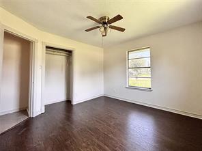209 Prairie Avenue - Photo 12