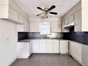 209 Prairie Avenue - Photo 7