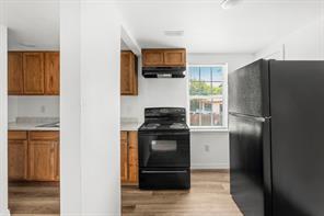 2601-2603 Summer Avenue - Photo 32