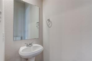 5729 Lake Jackson Drive - Photo 35