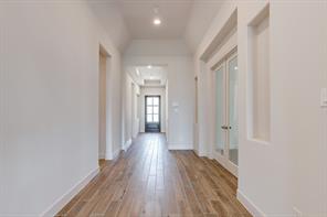 5729 Lake Jackson Drive - Photo 5