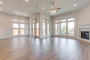 5729 Lake Jackson Drive - Photo 7