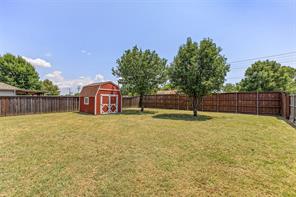 2924 Jamestown Drive - Photo 33