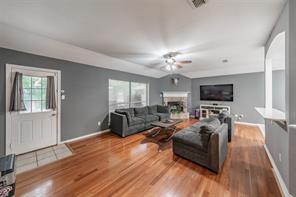 137 Roberts Drive - Photo 4