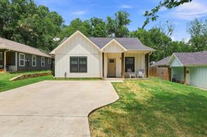 517 E Hanna Street - Photo 2