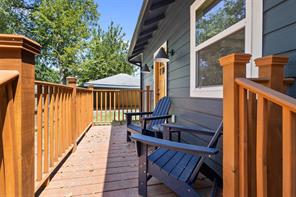 406 S Montreal Avenue - Photo 23