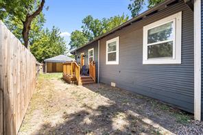 406 S Montreal Avenue - Photo 24