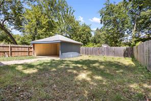 406 S Montreal Avenue - Photo 26
