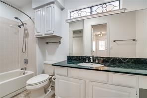 17018 Planters Row - Photo 13