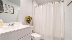 705 Basteen Lane - Photo 17
