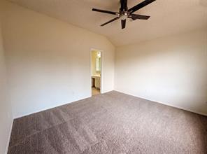 405 Kathy Lane - Photo 6