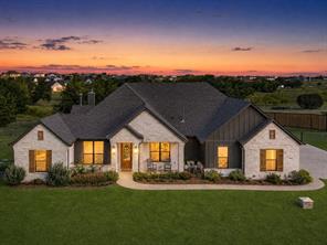 1095 Pioneer Crossing - Photo 1