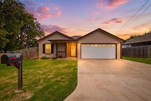 114 Wade Street - Photo 1