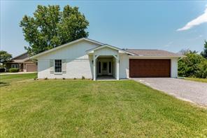 104 Pontiac Drive - Photo 1