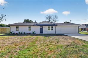 900 S 3rd Street - Photo 1