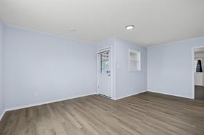 611 N Richard Avenue - Photo 11