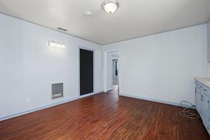 611 N Richard Avenue - Photo 15