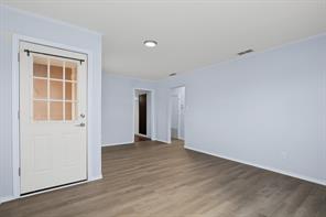 611 N Richard Avenue - Photo 8