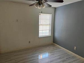 802 Matthews Court - Photo 8