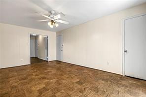 5835 E University Boulevard - Photo 11