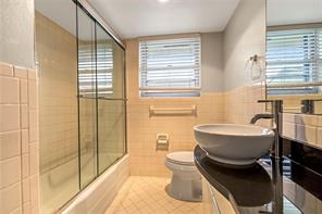 5835 E University Boulevard - Photo 20