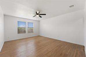 702 Lowe Drive - Photo 13