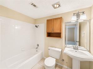 1828 Angelina Drive - Photo 9