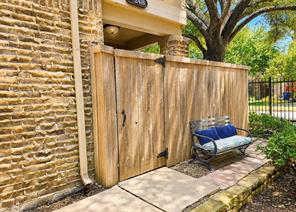 5200 Martel Avenue - Photo 18