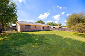 1101 Dublin Drive - Photo 2
