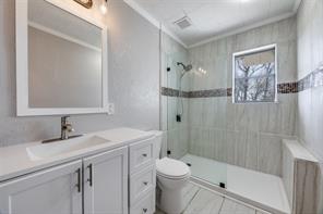 226 Glen Meadows Drive - Photo 14