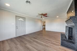 226 Glen Meadows Drive - Photo 4