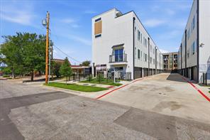 4315 San Jacinto Street - Photo 2