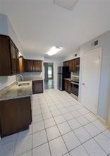 10650 Steppington Drive - Photo 6