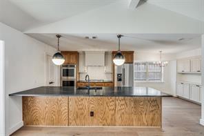 9035 Dunmore Drive - Photo 4