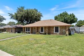 3227 Wichita Drive - Photo 2